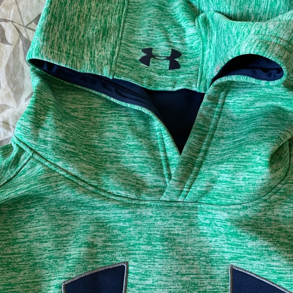 BOYS UNDER ARMOUR HOODIE - Picture 4 of 5